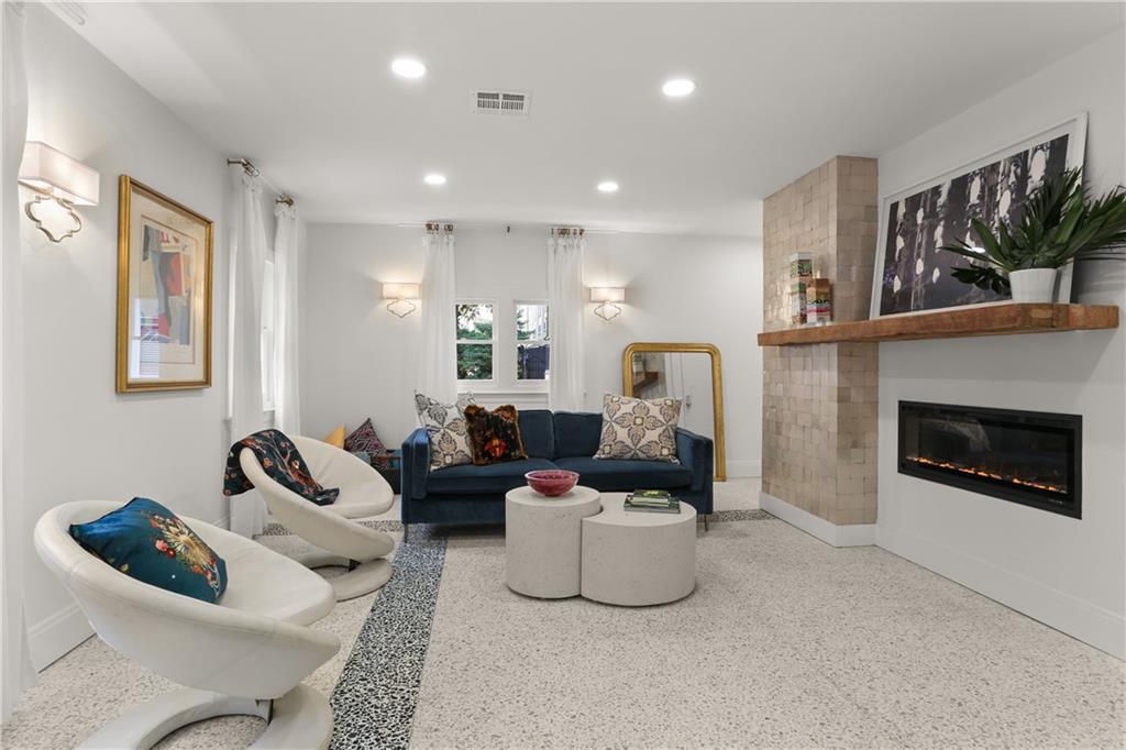 1729-Prytania-St-Terrazzo-01