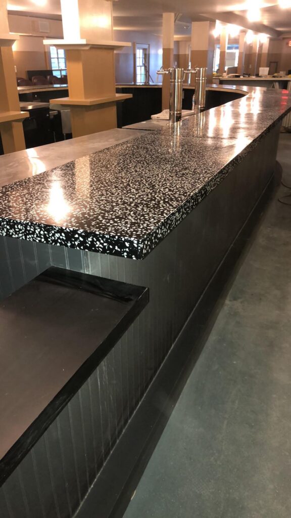 Domino-Bar-Terrazzo-01